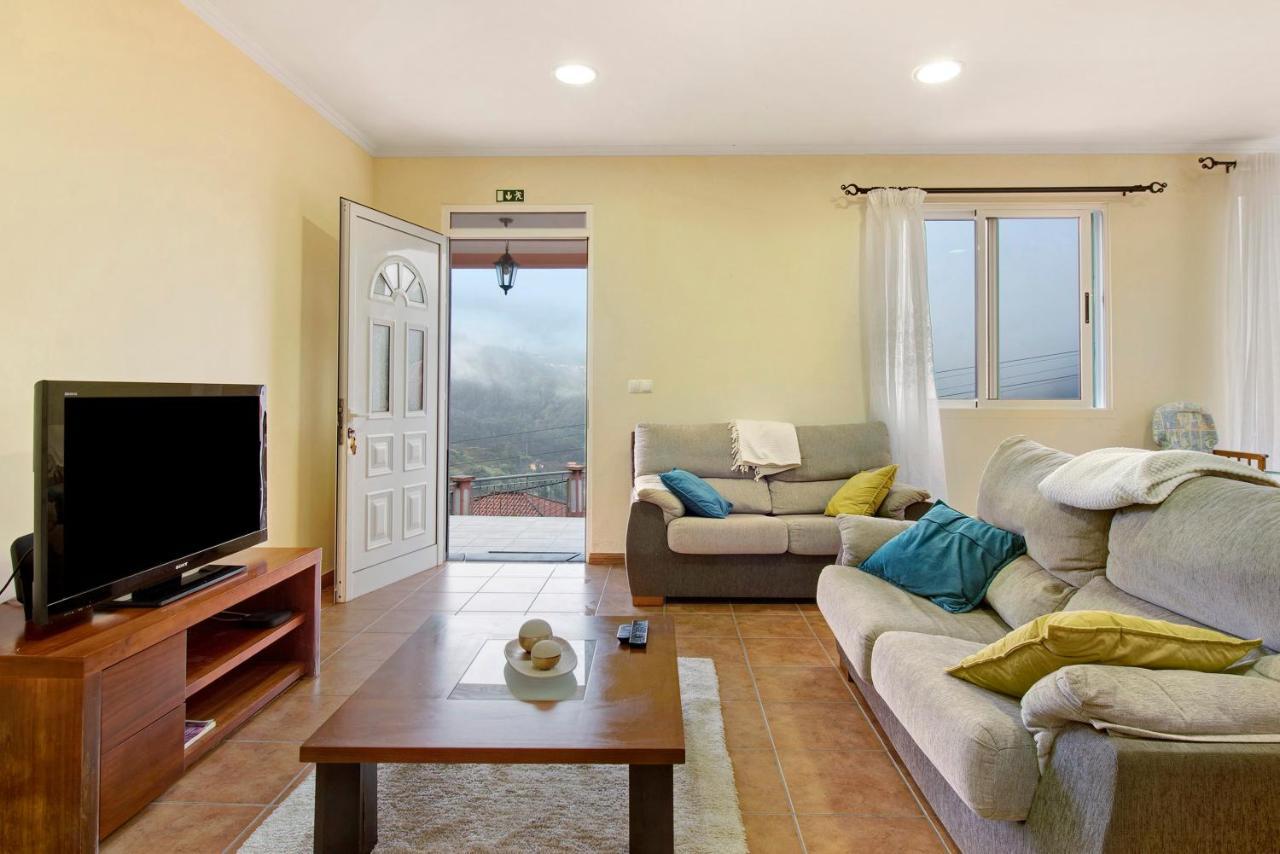 Holiday home Vinhaticos House *