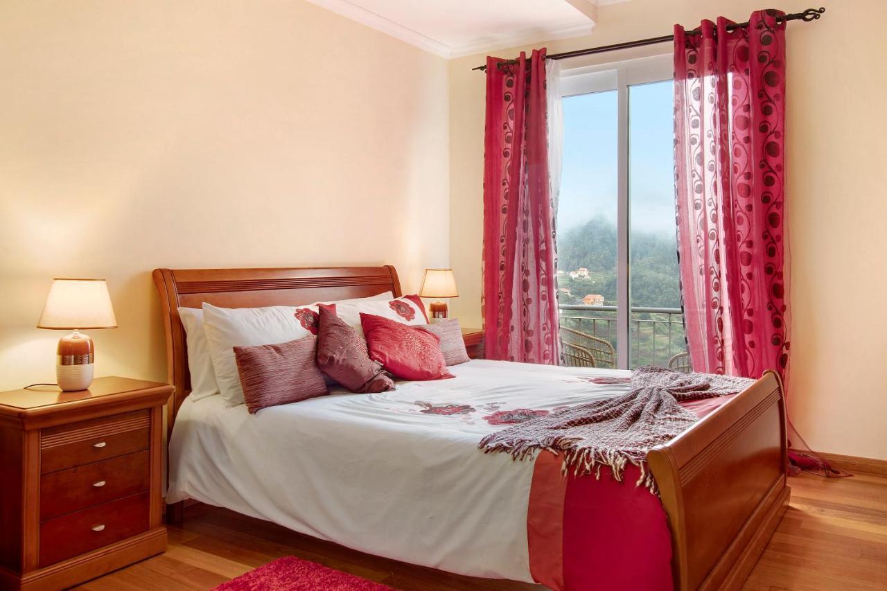 Holiday home Vinhaticos House *